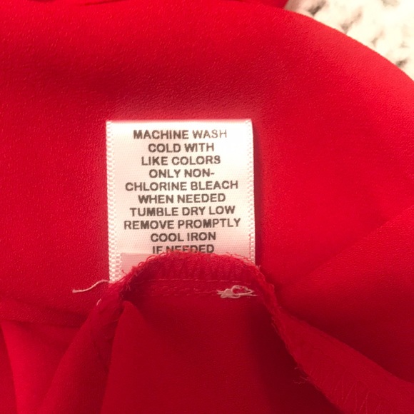 Cute red 3/4 sleeve top - Picture 5 of 5